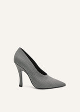 Load image into Gallery viewer, AW25 PUMPS GREY WOOL