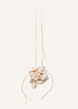 Load image into Gallery viewer, Pearl Magda bag in cream crochet