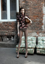 Load image into Gallery viewer, Ruched floral silk-blend top in brown print
