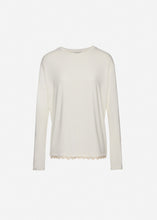 Load image into Gallery viewer, Lace-detail Long-sleeve t-shirt in cream
