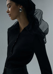 Long-sleeve buttoned cropped sweater in black