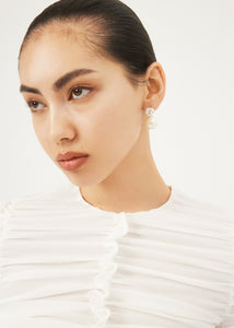 AW23 EARRINGS 20 WHITE