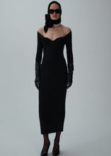 Load image into Gallery viewer, AW24 KNITWEAR 05 DRESS BLACK
