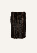 Load image into Gallery viewer, AW24 SKIRT 01 BROWN FAUX FUR
