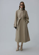 Load image into Gallery viewer, AW25 COAT 04 BEIGE
