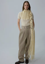Load image into Gallery viewer, AW25 KNITWEAR 05 TOP CREAM
