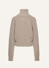 Load image into Gallery viewer, AW25 KNITWEAR 09 SWEATER BEIGE
