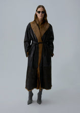 Load image into Gallery viewer, AW25 LEATHER 15 COAT BROWN
