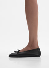 Load image into Gallery viewer, RE26 BALLET FLATS BLACK LEATHER
