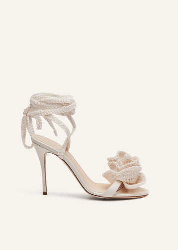 SS24 FLOWER SHOES CROCHET CREAM