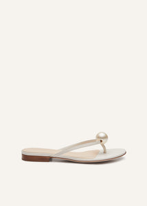 SS24 THONG SANDALS PEARL