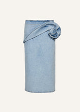Load image into Gallery viewer, SS25 DENIM 03 SKIRT LIGHT BLUE
