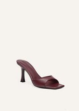Load image into Gallery viewer, SS25 ESTONIA HEELS BURGUNDY
