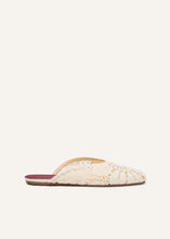 Load image into Gallery viewer, SS25 MULE FLATS CROCHET
