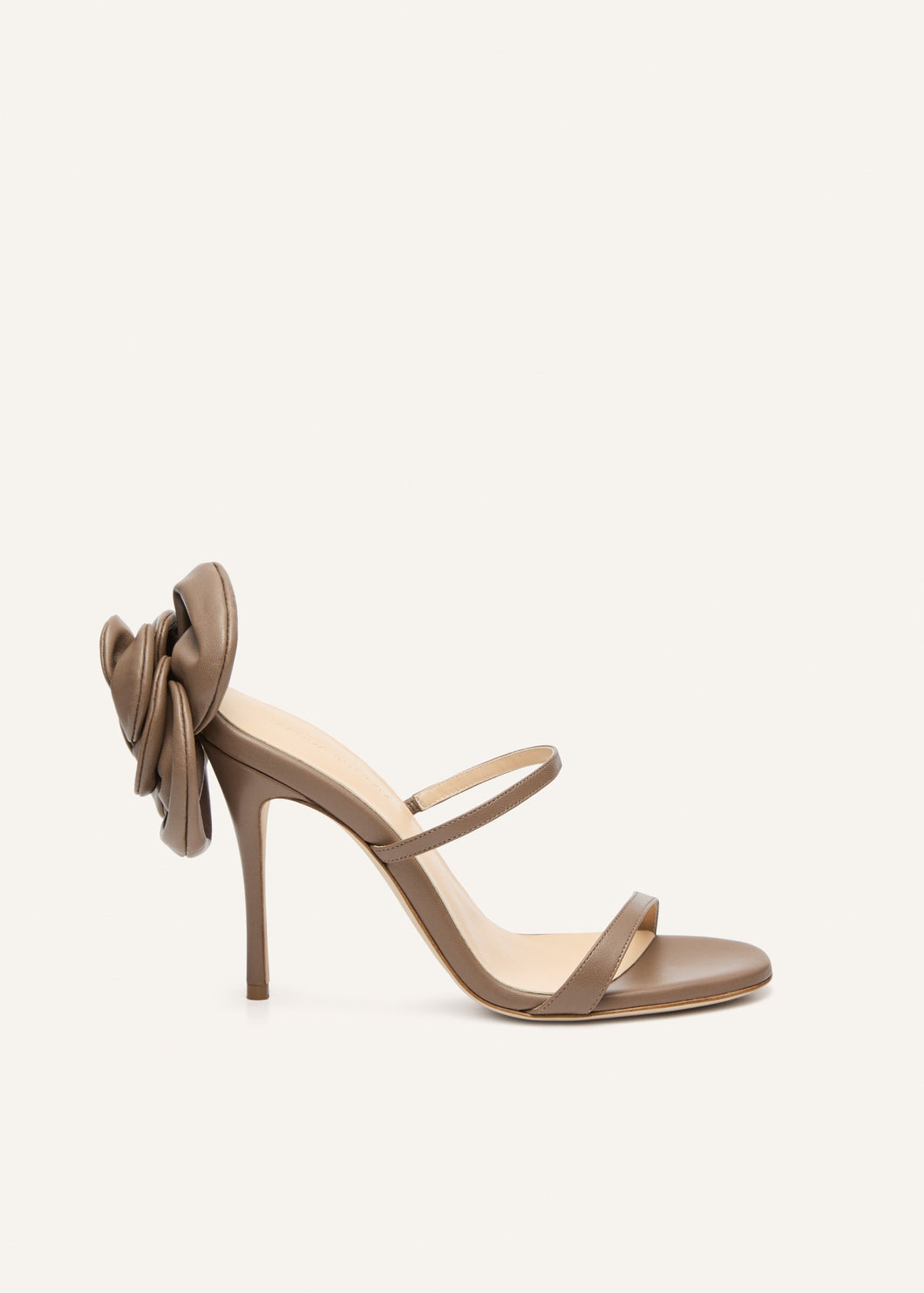 SS25 SANDALS LEATHER TAUPE