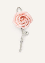 Load image into Gallery viewer, Velvet rose keychain in pink
