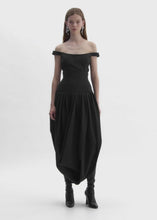 Load and play video in Gallery viewer, RE26 DRESS 27 BLACK
