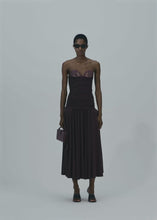 Load and play video in Gallery viewer, PF25 DRESS 28 BORDEAUX

