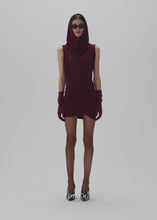 Load and play video in Gallery viewer, RE25 DRESS 13 BORDEAUX
